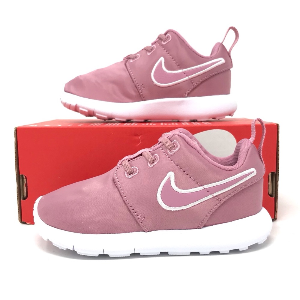Nike Little Girls Nike Roshe One Satin Rose Pink - Picture 2 of 8